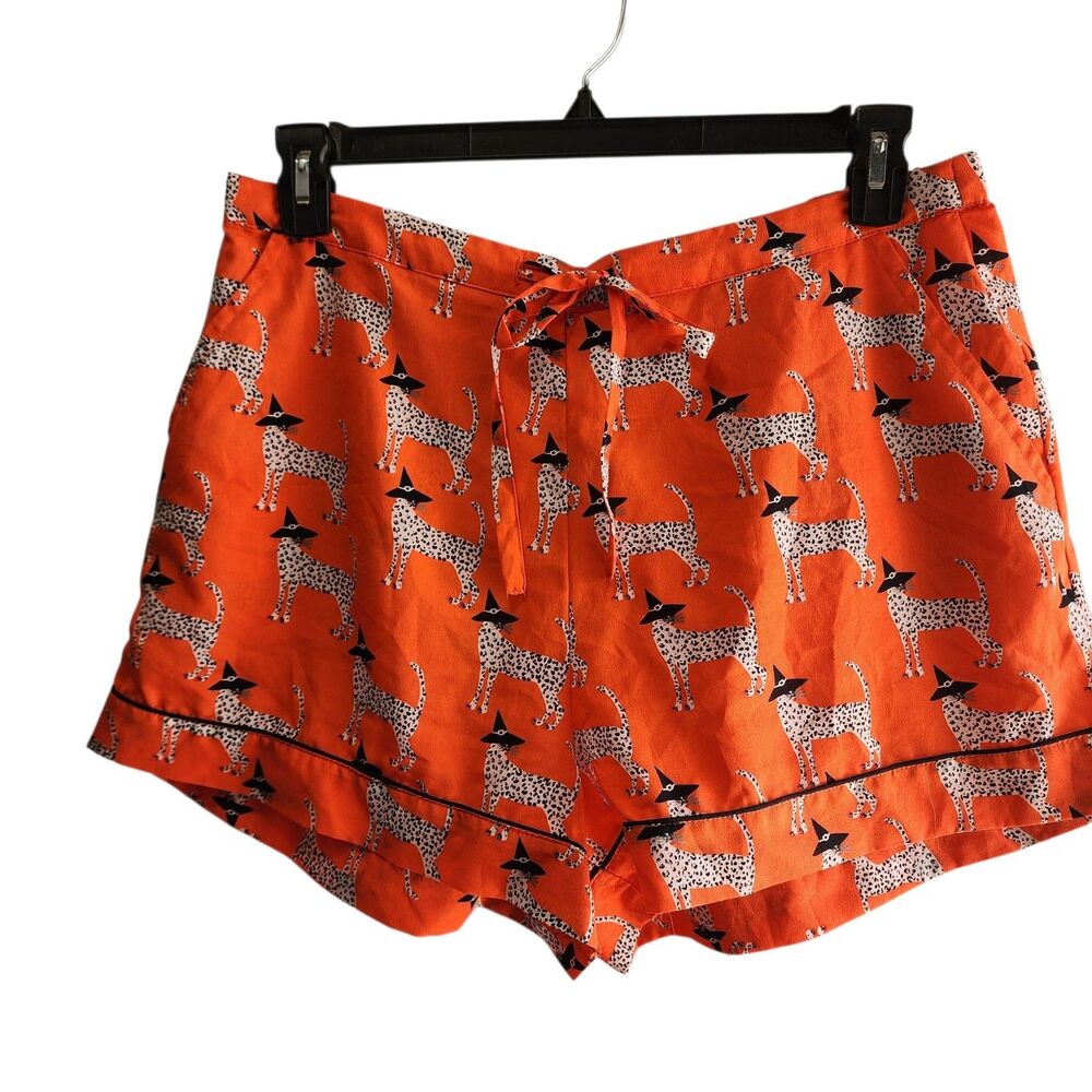 Bouffants And Broken Hearts Pajama Shorts Womens Size Large Cheetahs Witches Hat